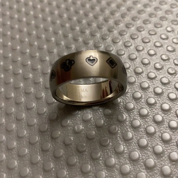 Ring - Picture 2 of 3